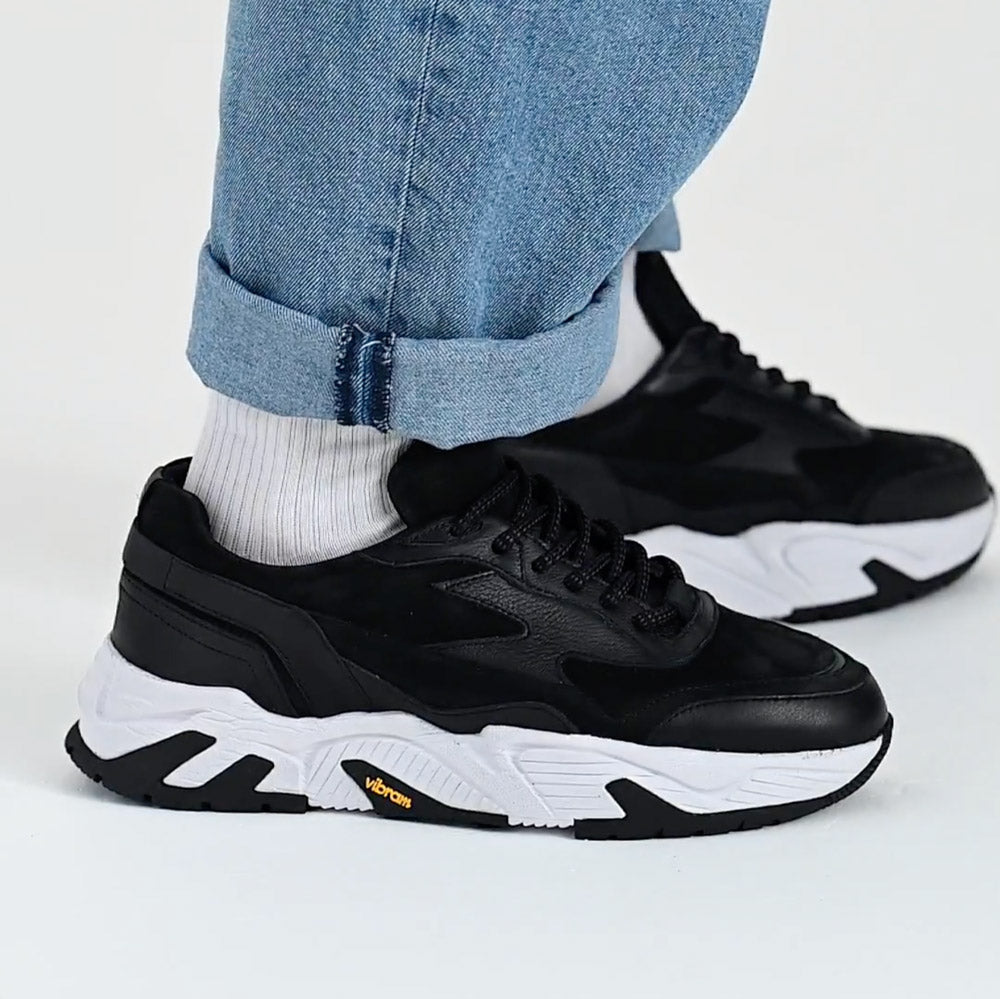 Hollen Super - Black White